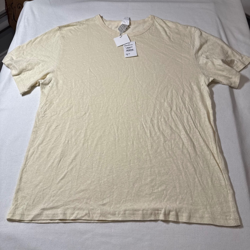 NWT CH. Carolina Herrera Men Pale Yellow Offwhite T Shirt Cotton Linen Size M‎